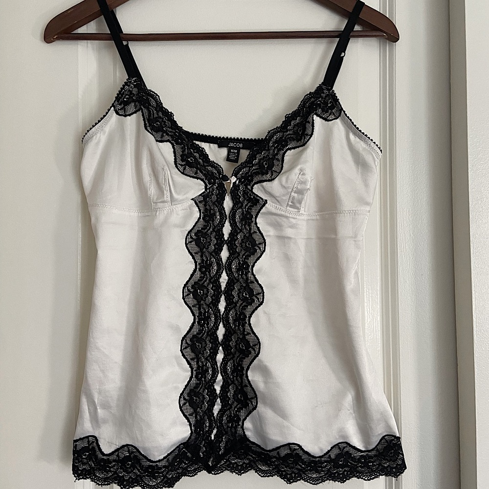 Lace black and white tank top!